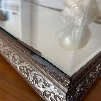 Sürat Kargo Gönderinin Özensiz Olarak Teslimatı