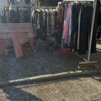 Güngören Belediyesi Kaldırım Ve Araç Park Yeri İşgali