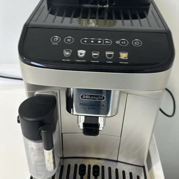 Delonghi Kahve Makinesi Su Haznesi