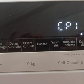 Bosch Teknik Birimin Bilgisiz Ve İlgisiz İnsanla Dolu