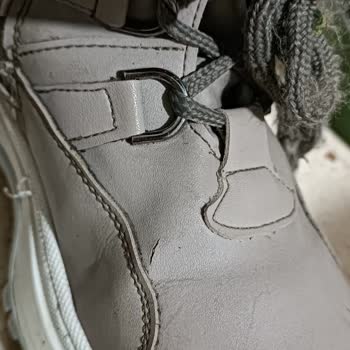 Vicco Kız Çocuk Botu Yırtıldı