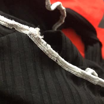 Dolap Beklentiyi Karşılamayan Elbise Satışı!