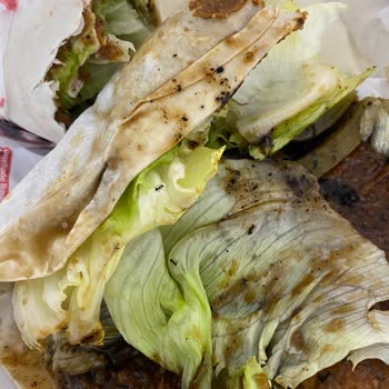 Battalbey Çiğköfte Yemekten Böcek Çıkması