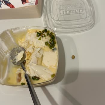 İmren Alaçatı Tatlıdan Çıkan Taş!