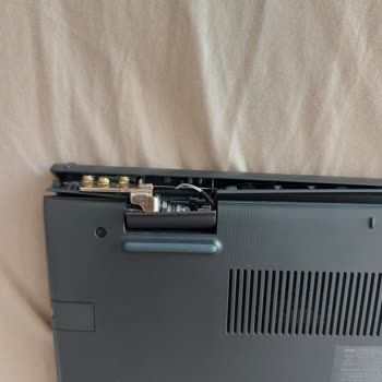 Dell Vostro Menteşe Kırığı