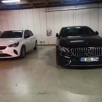 Akbatı AVM Şarj İstasyonu İşgal Etme