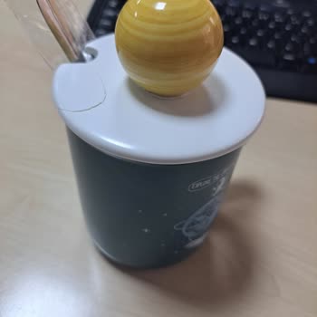 Penguen Kitabevi Kırık Kupa Ve Kaba Tutum!
