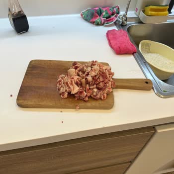 Çağdaş Marketler Marketten Satın Alınan Kuzu Kuşbaşı Ürünü İle İlgili Tüketici Şikayeti