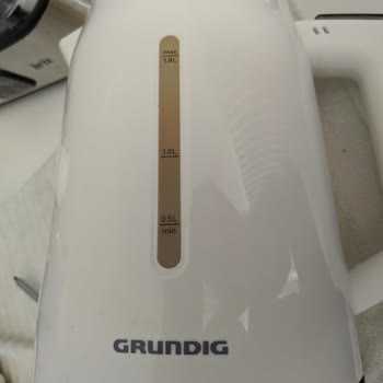 Grundig TM 4961 Cam Demlikli Çay Makinesi