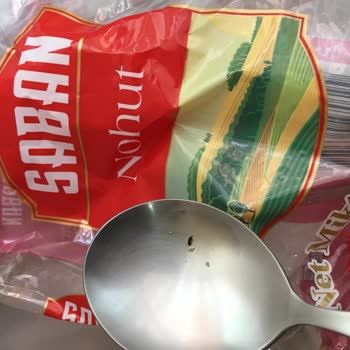 BİM Saban Nohut Tan Çıkan Böcekler.