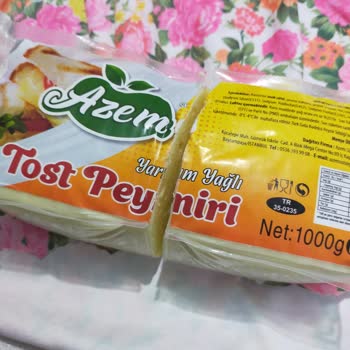 Azem Süt Ürünleri Kaşar Peynir Şişti