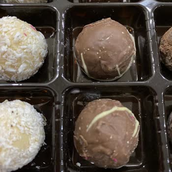 Elvan Gıda Yeni Kutuda Böcek Şoku!