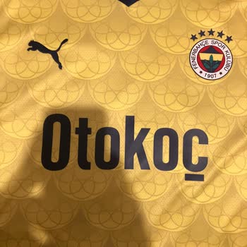 Fenerium Fenerbahçe Formasında Türk Bayrağı Yok