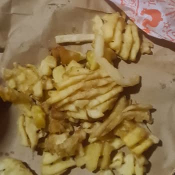 Popeys Bozuk Bayat Yanık Ürün Gönderimi