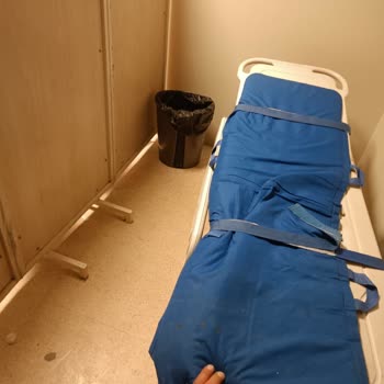Van Eğitim ve Araştırma Hastanesi Hijyen Eksikliği Ve İlgisizlik Sorunu