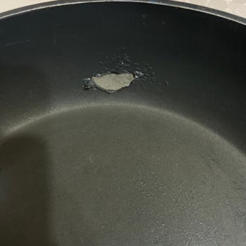 Essenso Teflon Tencere Çizilmiyor, Soyuluyor