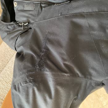 Columbia Mont 20 Giyişte Pamuklandı