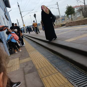 TCDD Çerkezköy İstasyon Tren Geç Gelmesi