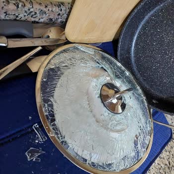 Karaca Züccaciye Karaca Bio Granit Tencere Kapağı Patlama Şikayeti