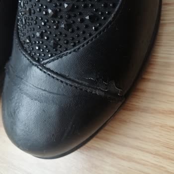 Polaris Ayakkabı Deri Çatlaması