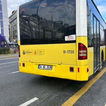 İETT - İstanbul Elektrik Tramvay Tünel Şehir Hatları Otobüs Şoförü Davranışı Şikayeti
