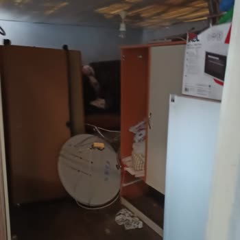 Armut Uygulaması İlgilenmedi. Çatı Söküldü Ev Su Altında Kaldı.