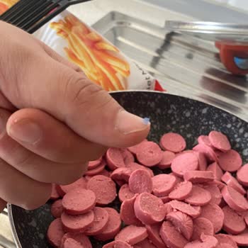 Namet Dana Kokteyl Sosis