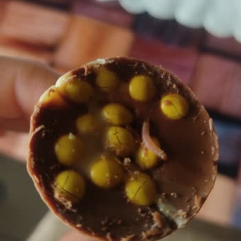 A101 Ozmo Kornet Çikolatada Kurt Çıkması