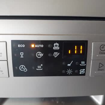 Electrolux Bulaşık Makinesinin 1 Ay Boyunca Tamir Edilmemesi