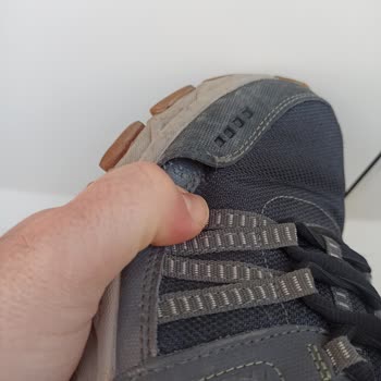 In Street Skechers Ürünün Hatasını Kabul Etmiyor