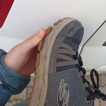 In Street Skechers Ürünün Hatasını Kabul Etmiyor
