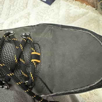 Skechers Outdoor Bot Garanti Değişimi Yapmıyor!