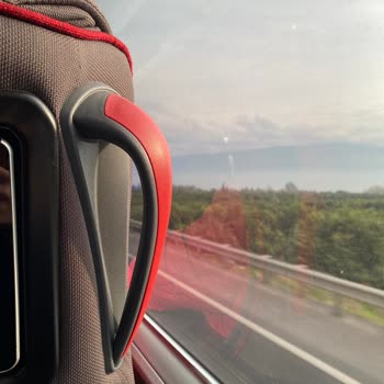 Sahil Seyahat Uzun Yolculuklarda Bekleme Sürelerinin Yolcu Konforunu Etkilemesi