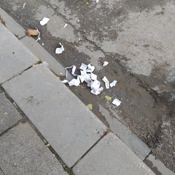 Şok Marketler Çalışan Terbiyesizliği