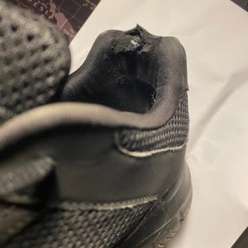 Skechers Ayakkabım Açıldı / Bu Ürün Kusurlu Değil Olarak Kabul Edildi!