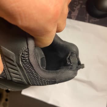 Skechers Ayakkabım Açıldı / Bu Ürün Kusurlu Değil Olarak Kabul Edildi!