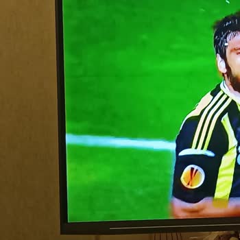 Grundig 65ggu9760 Ekranda Silinmeler