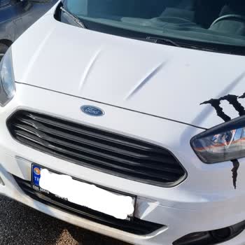 Özdilek AVM Araç Yıkama İstasyonundan Temizlenmeden Çıkıyor