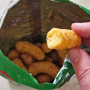 BİM Star Krak Dev Boy Yer Fıstıklı