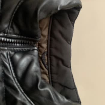 Karaca Giyim'den Alınan Bir Sezonda Yırtılan Mont Sıkıntısı