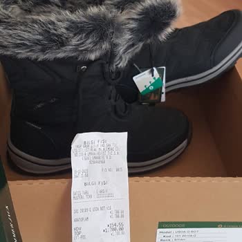 Ümraniye Yeşil Kundura Dün Satın Aldığım Ürünü Bugün İade Almıyor.