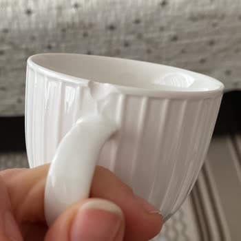 Emsan Mutfak Karaca'dan İki Kez Kırık Ürün Hayal Kırıklığı