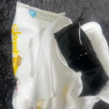 Sleepy Islak Mendil İçinden Çıkan Bantlı Mendil!