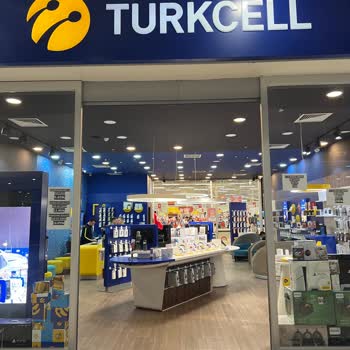 Turkcell Sürekli Fiyat Yükseltiyor
