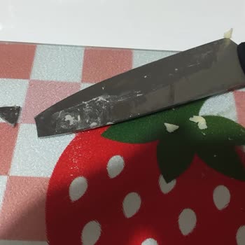 Pirge Şef Bıçağının Ucu Kırıldı- Kaşar Keserken!