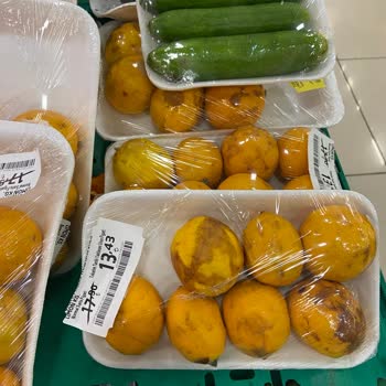 Migros'un Çürük Ve Küflenmiş Meyve Sebzeyi Satması