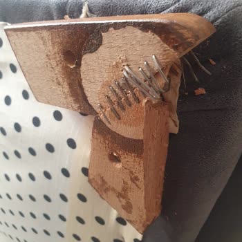 Özçınar Mobilya Aldığım Oturma Grubu Hayal Kırıklığı Yarattı