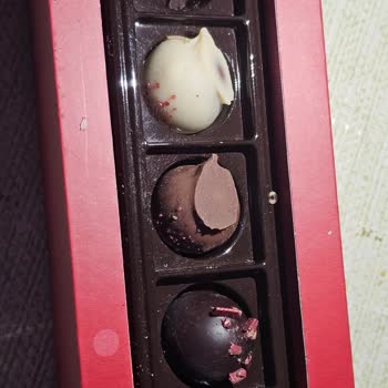 Çitlekçi Aldığımız Çikolatadan Kurt Çıktı