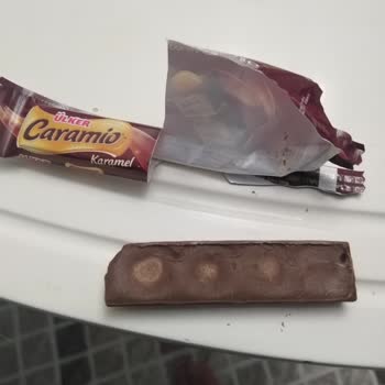 Ülker Caramio Renk Farklılığı
