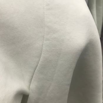 Mavi Sweatshirt İlk Yıkamada Tüylendi